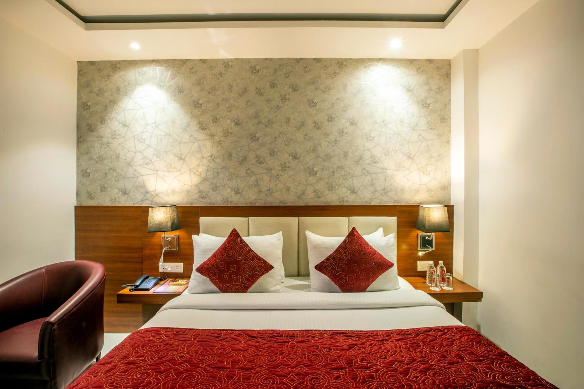 Hotel Arch Suites - Near Aerocity New Delhi Buitenkant foto