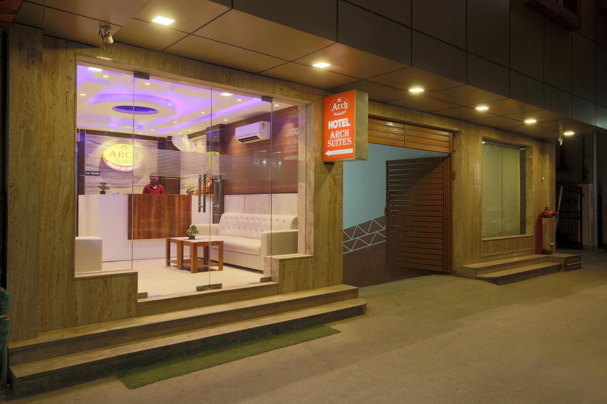 Hotel Arch Suites - Near Aerocity New Delhi Buitenkant foto